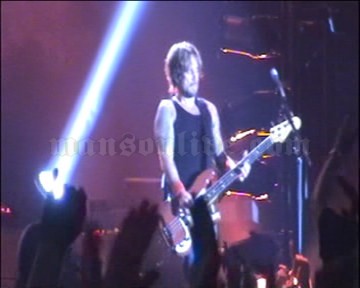 2004-09-26 Frankfurt, Germany - Festhalle Screenshot 2