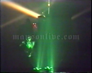 1995-10-27 Toronto, Canada - Opera House Screenshot 2