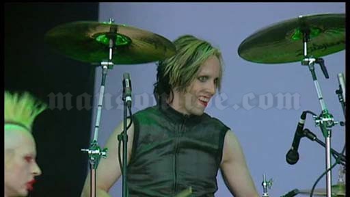 2007-06-09 Derbyshire, UK - Donington Park (Download Festival) Screenshot 2