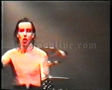 1999-07-01 Roskilde, Denmark - Dyrskuepladsen (Roskilde Festival) Screenshot 3