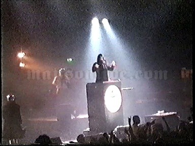 1997-05-20 London, UK - Brixton Academy Screenshot 7