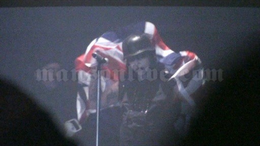 2009-12-10 London, UK - Brixton Academy Screenshot 6