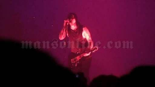 2009-12-10 London, UK - Brixton Academy Screenshot 7