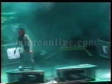 1998-11-30 Lisbon, Portugal - Pavilhao Multiusos Screenshot 5