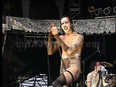 1997-08-16 Cologne, Germany - Butzweiler Hof (Bizarre Festival) Screenshot 7