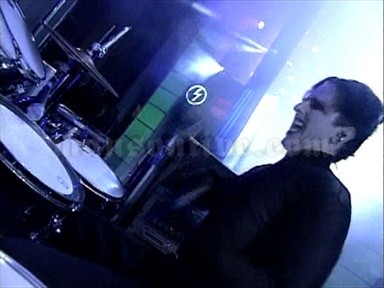 1997-09-04 New York City, NY - Radio City Music Hall (MTV Video Music Awards) Screenshot 11