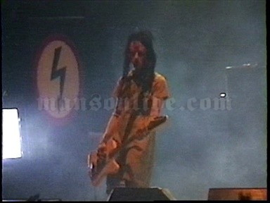 1997-05-11 Camden, NJ - Blockbuster Sony Center Screenshot 2