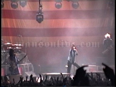 1998-11-13 Camden, NJ - Sony Blockbuster Pavillion Screenshot 4