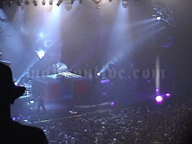 2003-10-16 St. Paul, MN - Roy Wilkins Auditorium Screenshot 7