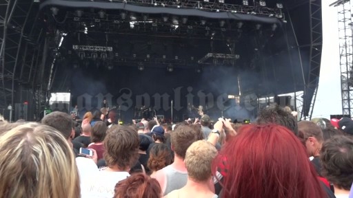 2012-03-02 Melbourne, Australia - Showgrounds (Soundwave Festival) Screenshot 20