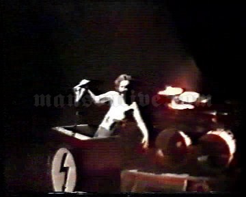 1998-12-04 Milano, Italy - Palavobis Screenshot 5